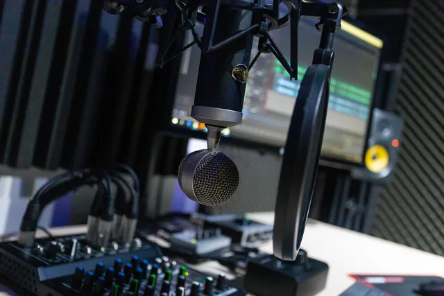 studio, microphone, rec, music, radio, audio, sound, mic, voice, speech, equipment, recording, sing, technology, entertainment, headphones, record, mixer, podcast, broadcast, blue music, blue microphone, blue radio, blue headphones, radio, podcast, podcast, podcast, podcast, podcast. Podcast advertising brand suitability